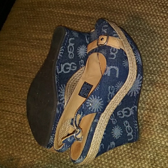 Uggs Open Toe Sandals peep wedge shoes heels pumps - Picture 4 of 4